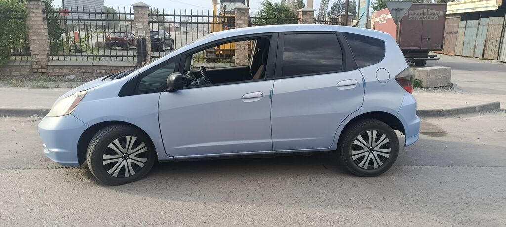Honda Fit: 2008 г., 1.5 л, Вариатор, Бензин, Хэтчбэк: фото 7