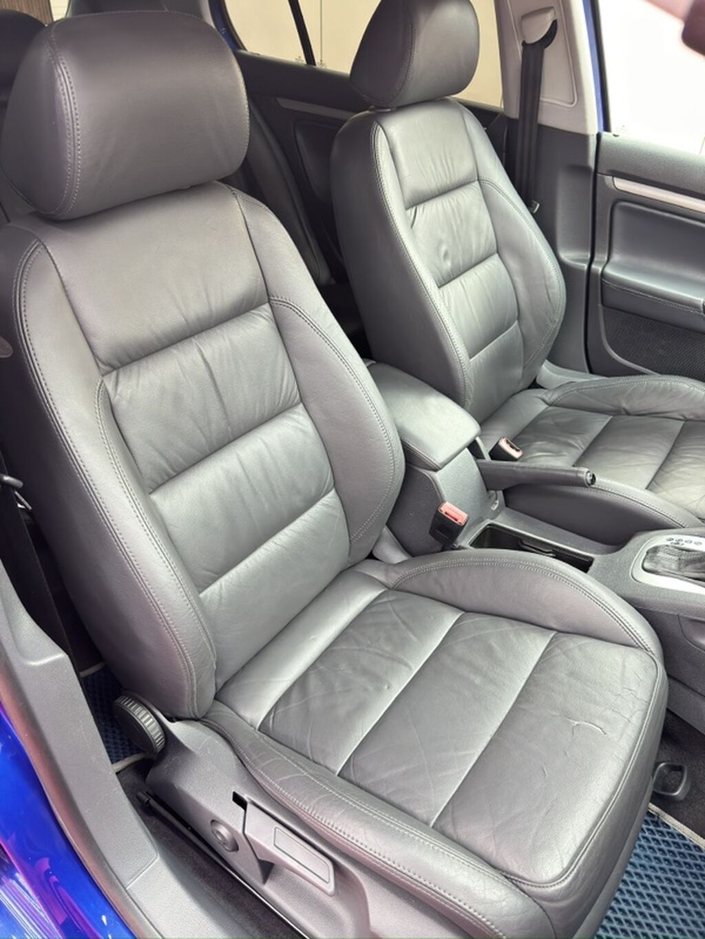 Volkswagen Golf V: 2004 г., 2 л, Типтроник, Бензин, Хэтчбэк: фото 8