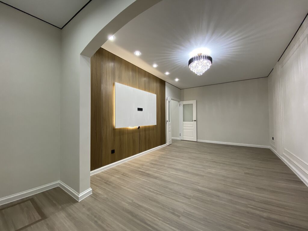 1 комната, 45 м², Элитка, 9 этаж, Евроремонт: фото 2