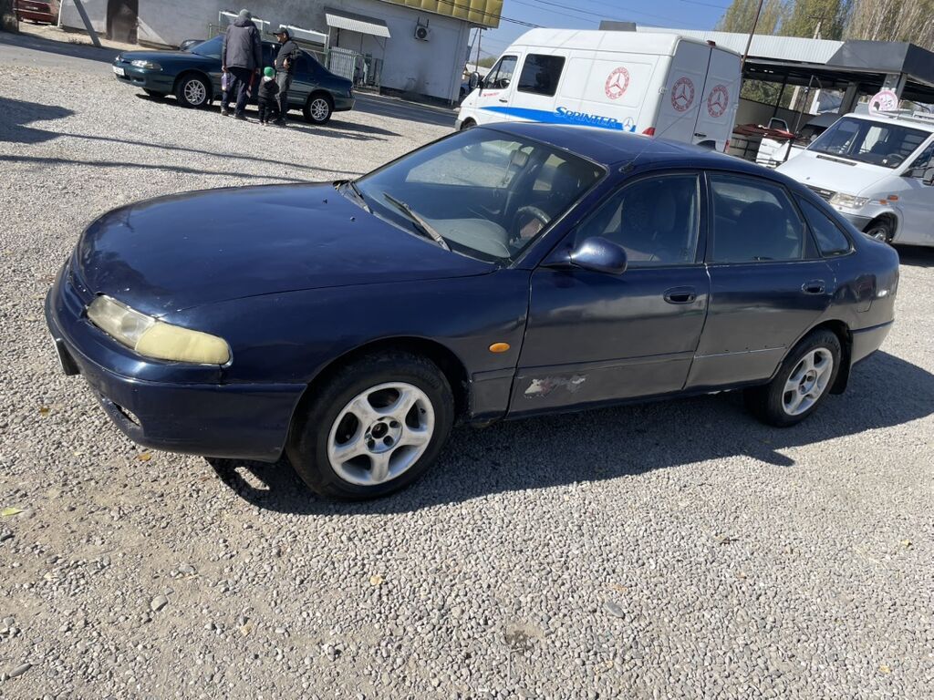 Mazda 626: 1990 г., Бензин, Лифтбек: фото 2