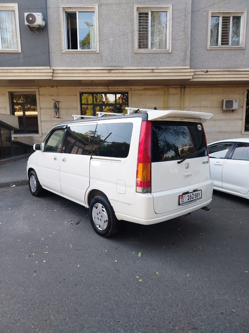 Honda Stepwgn: 2001 г., 2 л, Автомат, Бензин, Минивэн: фото 5