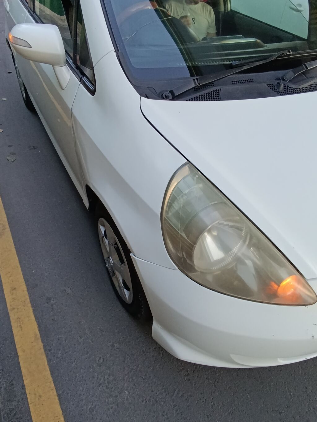 Honda Fit: 2003 г., 1.5 л, Хэтчбэк: фото 4