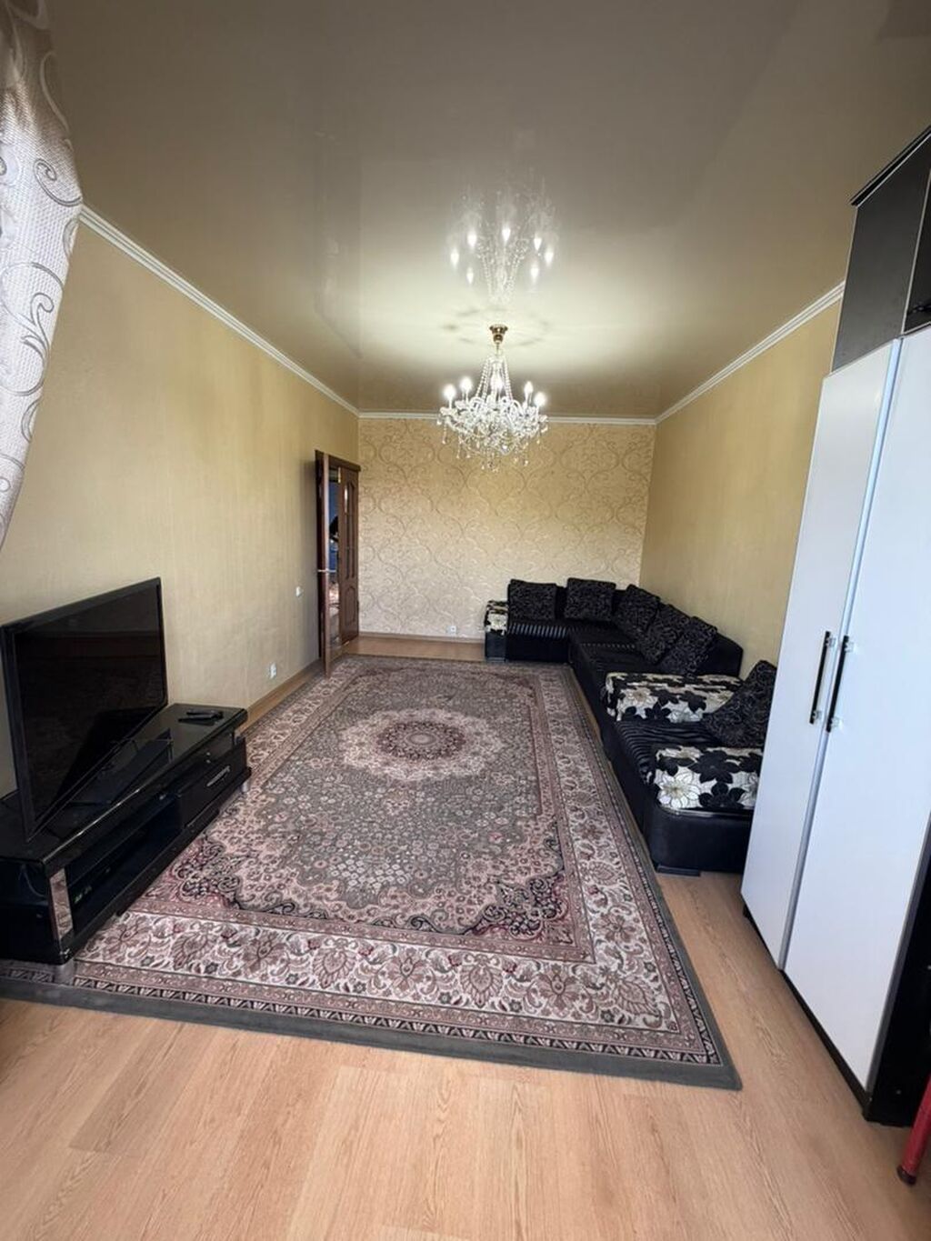 3 комнаты, 78 м², ул. Боконбаева / Гоголя 106 серия, 4 этаж, Косметический ремонт: фото 2