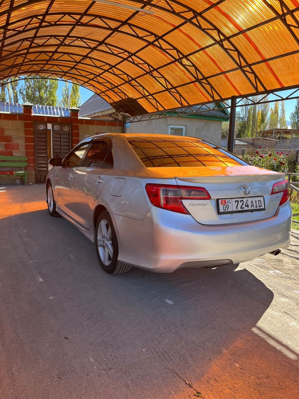 Toyota Camry: 2012 г., Автомат, Бензин, Седан: фото 8