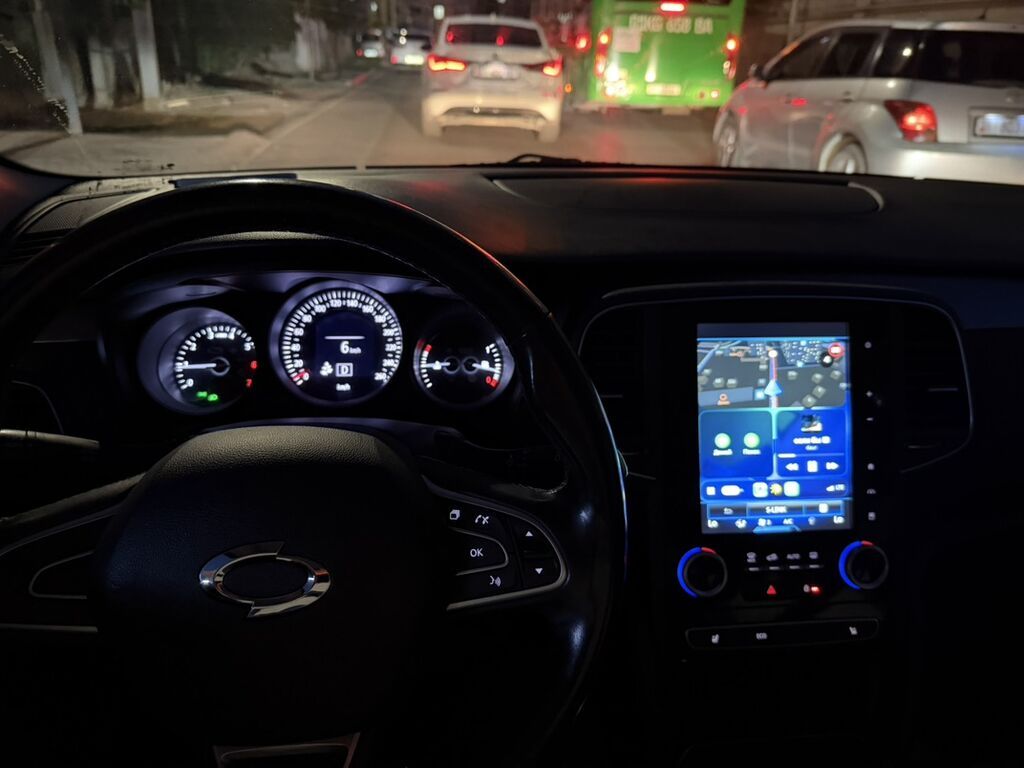 Renault Samsung SM6: 2018 г., 2 л, Автомат, Газ, Седан: фото 8