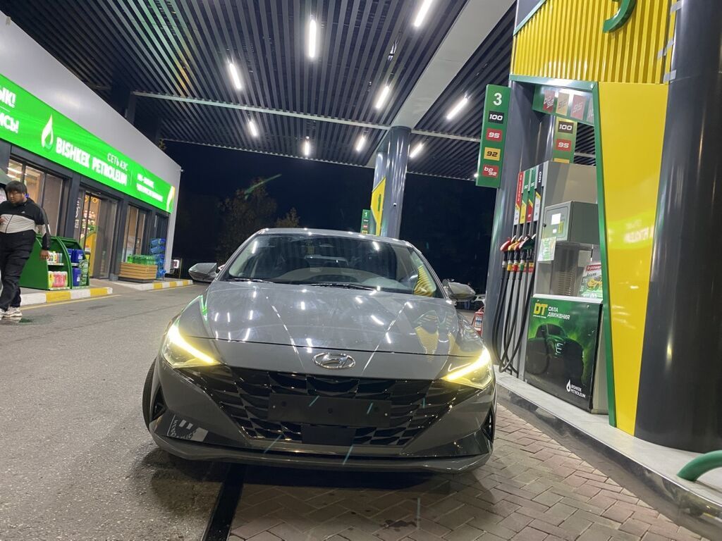 Hyundai Elantra: 2021 г., 1.6 л, Автомат, Бензин, Седан: фото 5