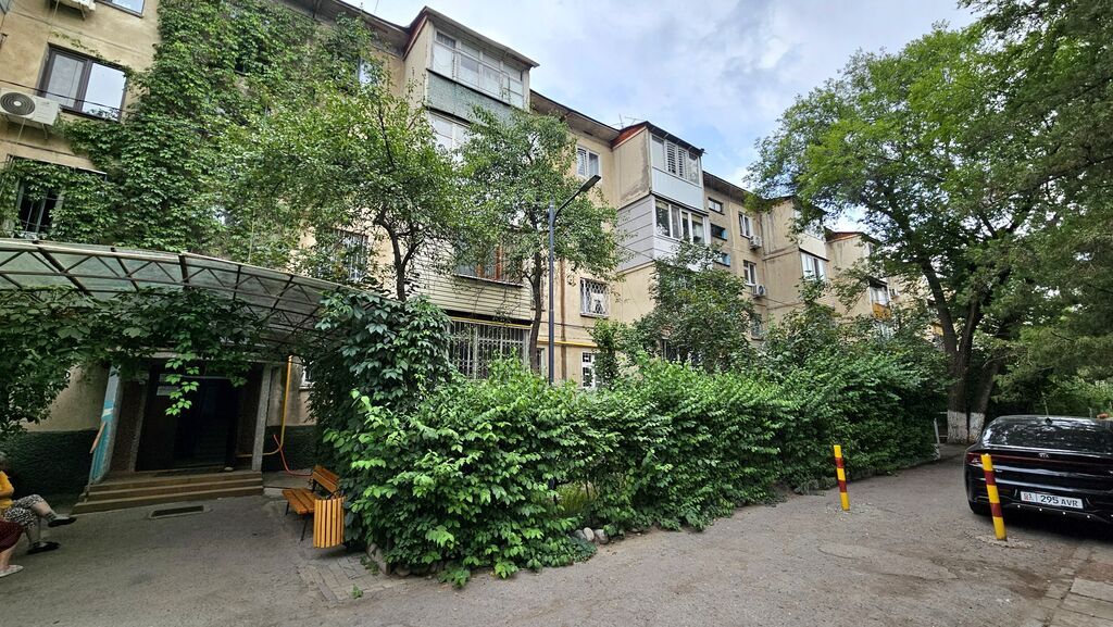 1 комната, 39 м², 6 мкр 104 серия, 3 этаж, Евроремонт: фото 8