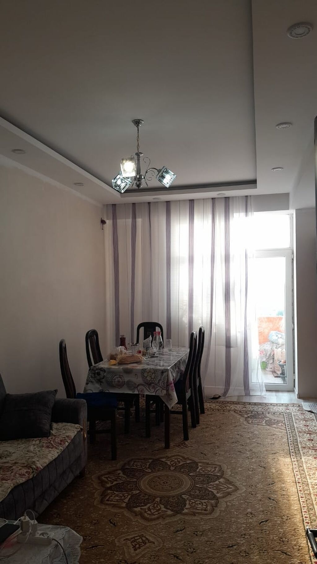 3 otaqlı, Yeni tikili, 67 kv. m