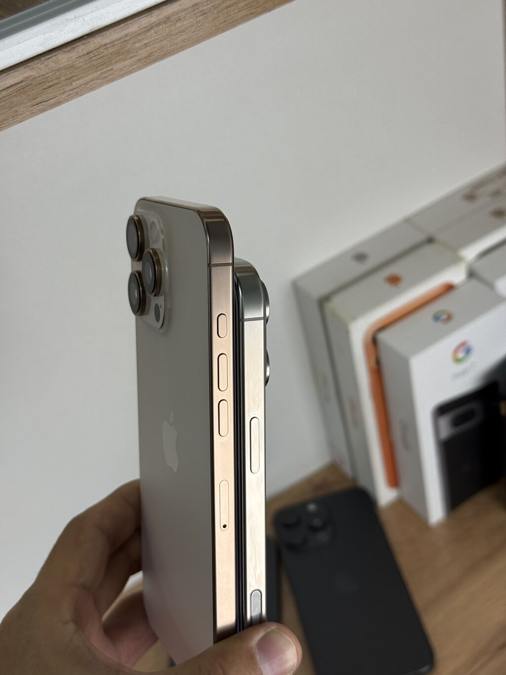IPhone 16 Pro Max, Б/у, 256 ГБ, Natural Titanium, Защитное стекло, Чехол, 96 %: фото 5