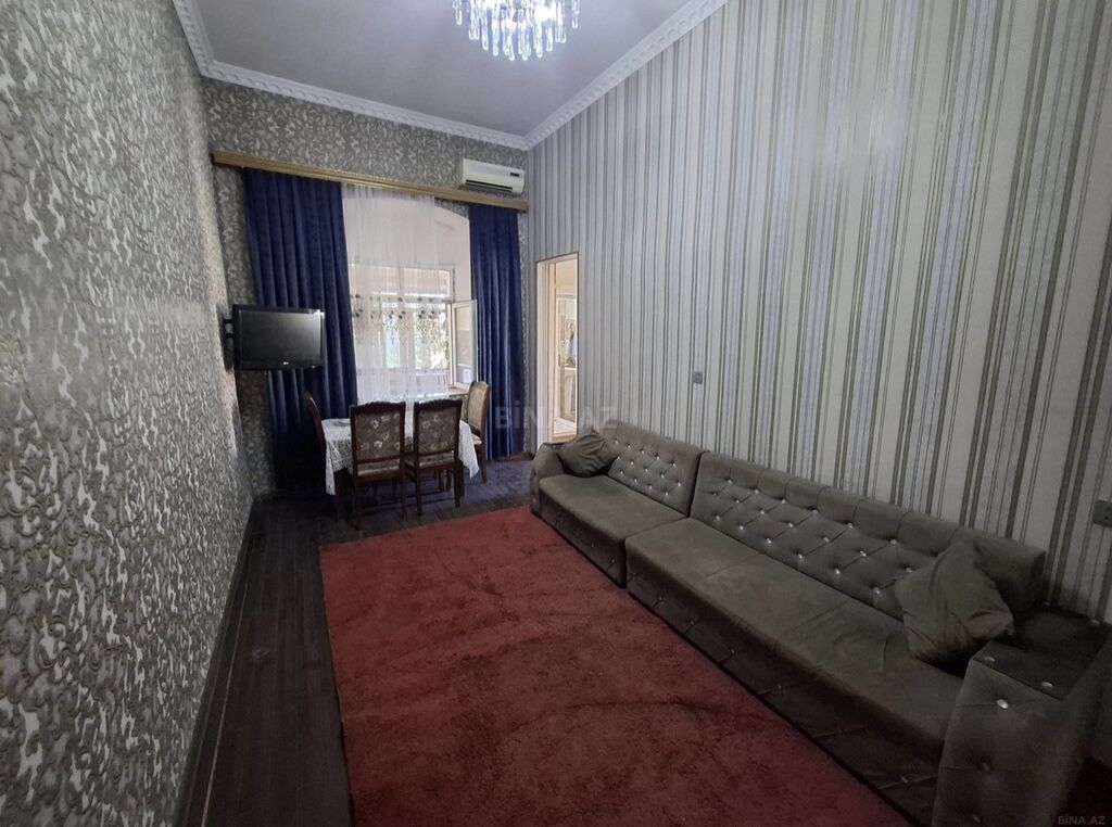 Bakı, 20-ci sahə, 3 otaqlı, Köhnə tikili, m. İçərişəhər, 65 kv. m