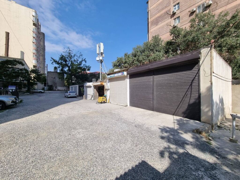 28 kv. m, 4 * 7 * 3 Daş Su