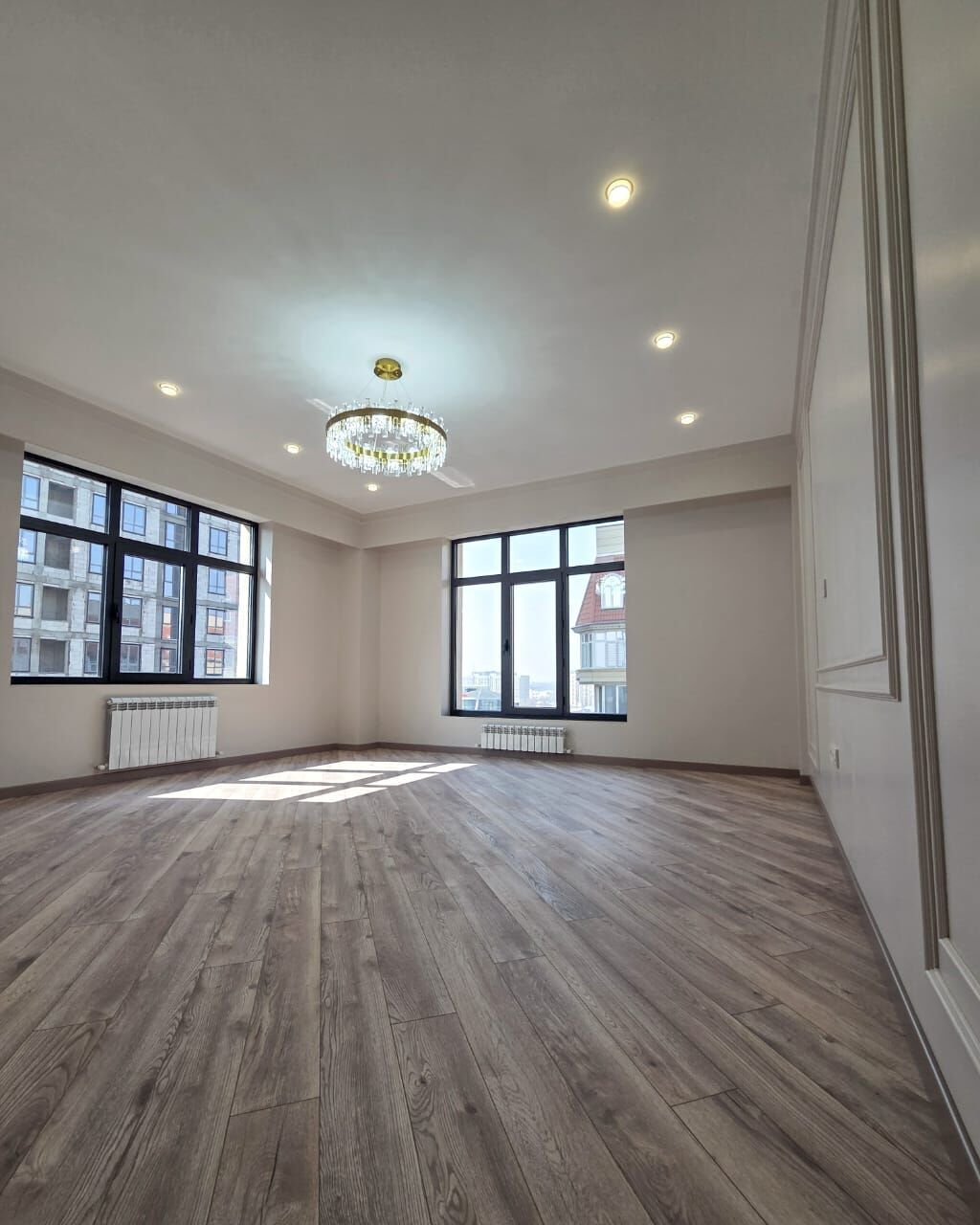3 комнаты, 96 м², Элитка, 9 этаж, Евроремонт: фото 2