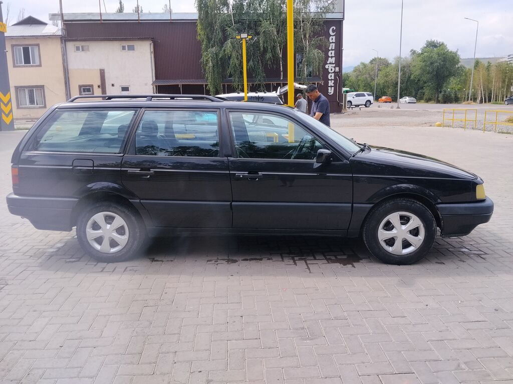 Volkswagen Passat Variant: 1991 г., 1.8 л, Механика, Бензин, Универсал: фото 6