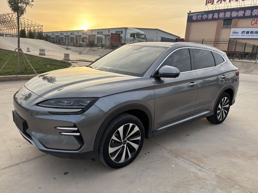 BYD Song Plus: 2023 г., Автомат, Электромобиль, Кроссовер: фото 2
