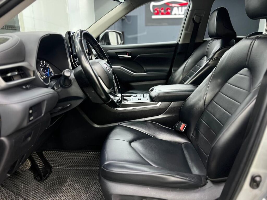 Toyota Highlander: 2022 г., 2.5 л, Вариатор, Гибрид, Кроссовер: фото 6