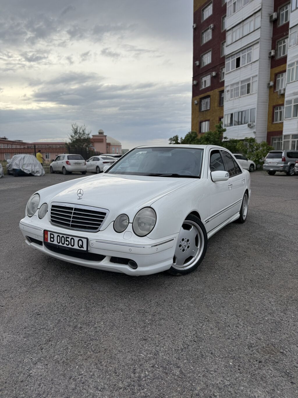 Mercedes-Benz E-класс AMG: 2002 г., 5.5 л, Автомат, Бензин: фото 3