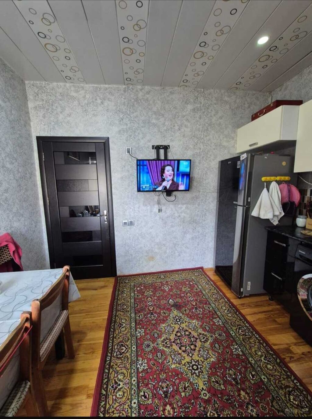 3 otaqlı, 84 kv. m, Kredit yoxdur, Yeni təmirli