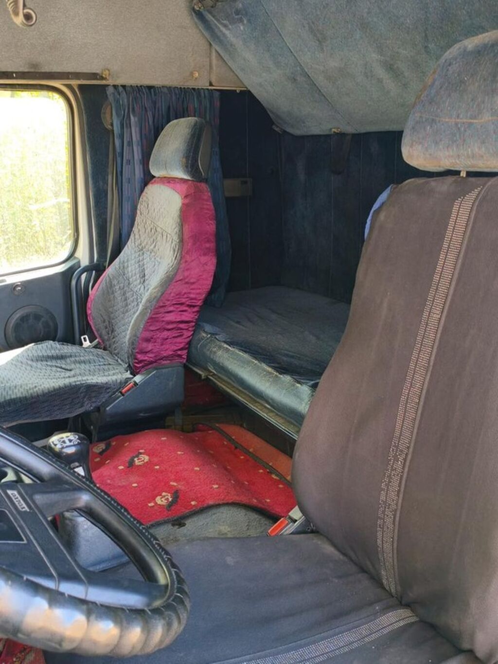 Тягач, Volvo, 1994 г., Шторный: фото 5