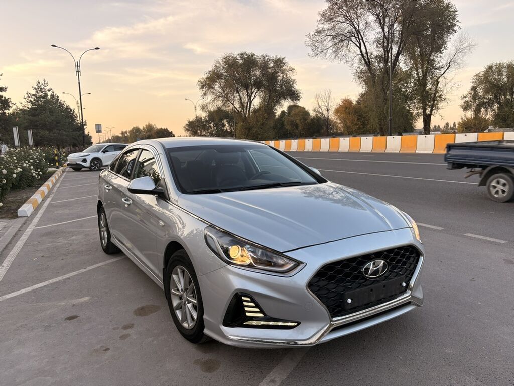 Hyundai Sonata: 2020 г., Автомат, Бензин, Седан: фото 2