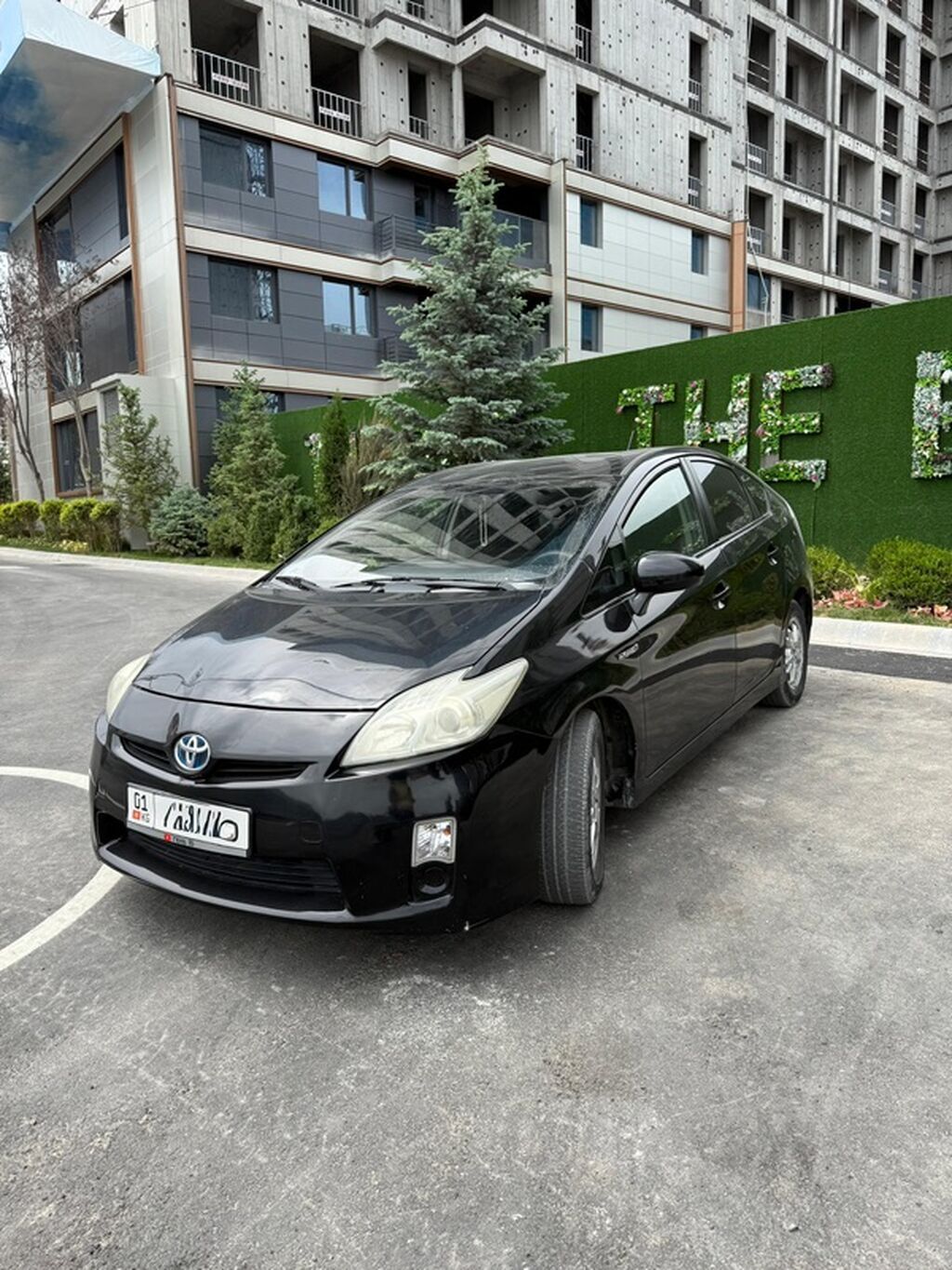 Toyota Prius: 2011 г., 1.8 л, Вариатор, Гибрид, Седан: фото 1