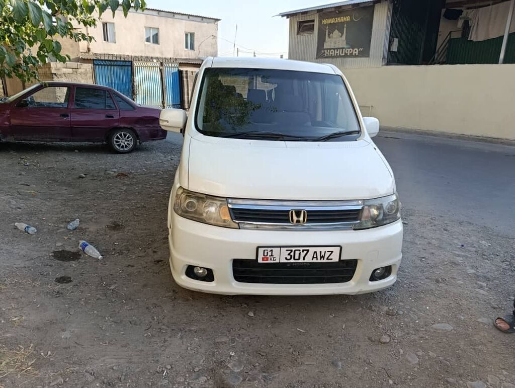 Honda Stepwgn: 2006 г., 2 л, Газ, Минивэн: фото 4