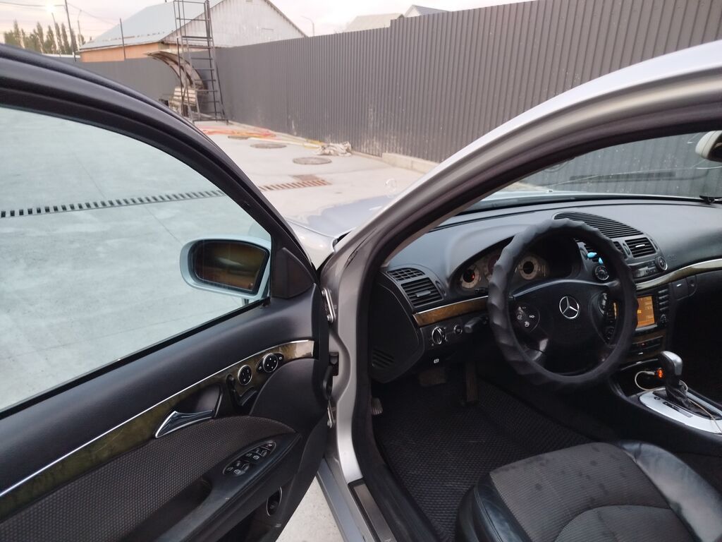 Mercedes-Benz E-класс AMG: 2004 г., 3.2 л, Автомат, Дизель, Седан: фото 7