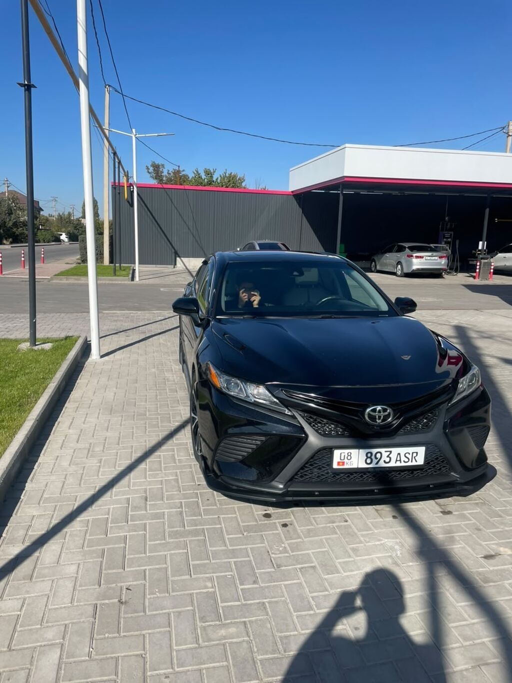 Toyota Camry: 2017 г., 2.5 л, Бензин, Седан: фото 2