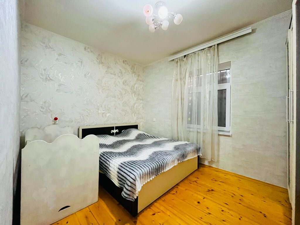 Görədil 5 otaqlı, 165 kv. m