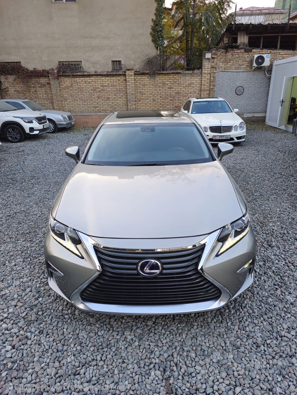 Lexus ES: 2016 г., 2.5 л, Вариатор, Бензин, Седан: фото 3