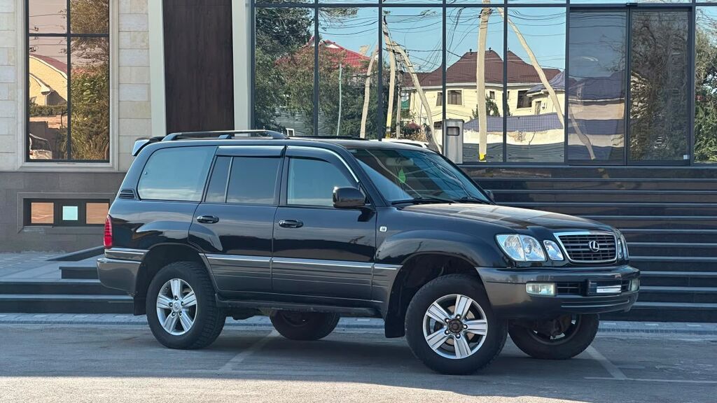 Lexus LX: 2006 г., 4.7 л, Автомат, Газ, Внедорожник: фото 2
