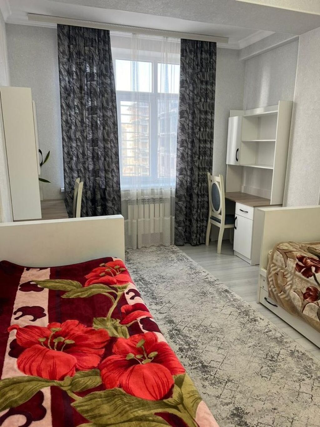 Продается 2х комнатная квартира Адрес: Аалы Токомбаева 27/3 (рядом: фото 5
