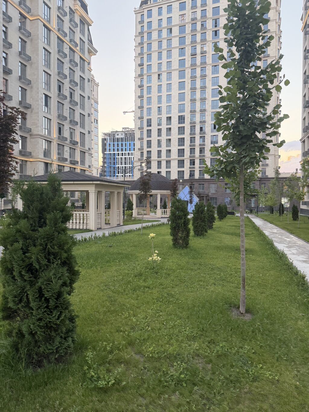 Сдается 2- комн студия ЖК Елисейские поля ул . Куттубаева 19 Мкр: фото 5