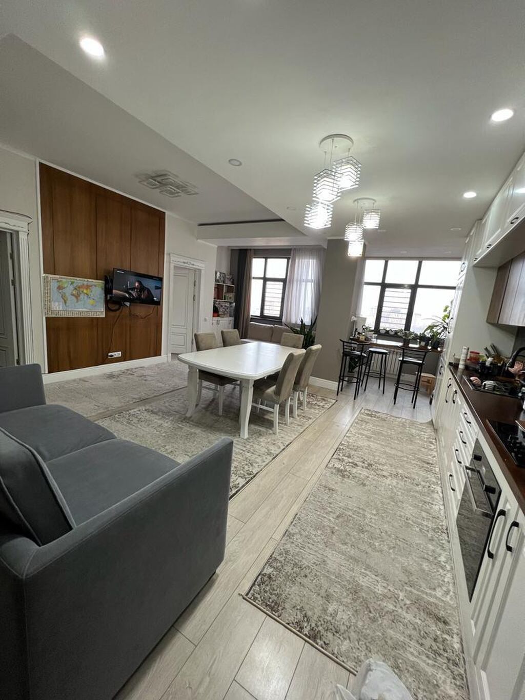 3 комнаты, 82 м², Элитка, 7 этаж, Дизайнерский ремонт: фото 2