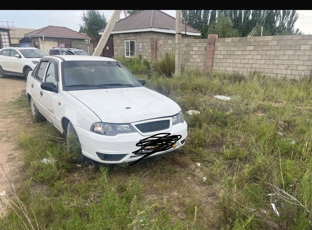 Daewoo Nexia: 2012 г., 1.5 л, Бензин, Седан: фото 4