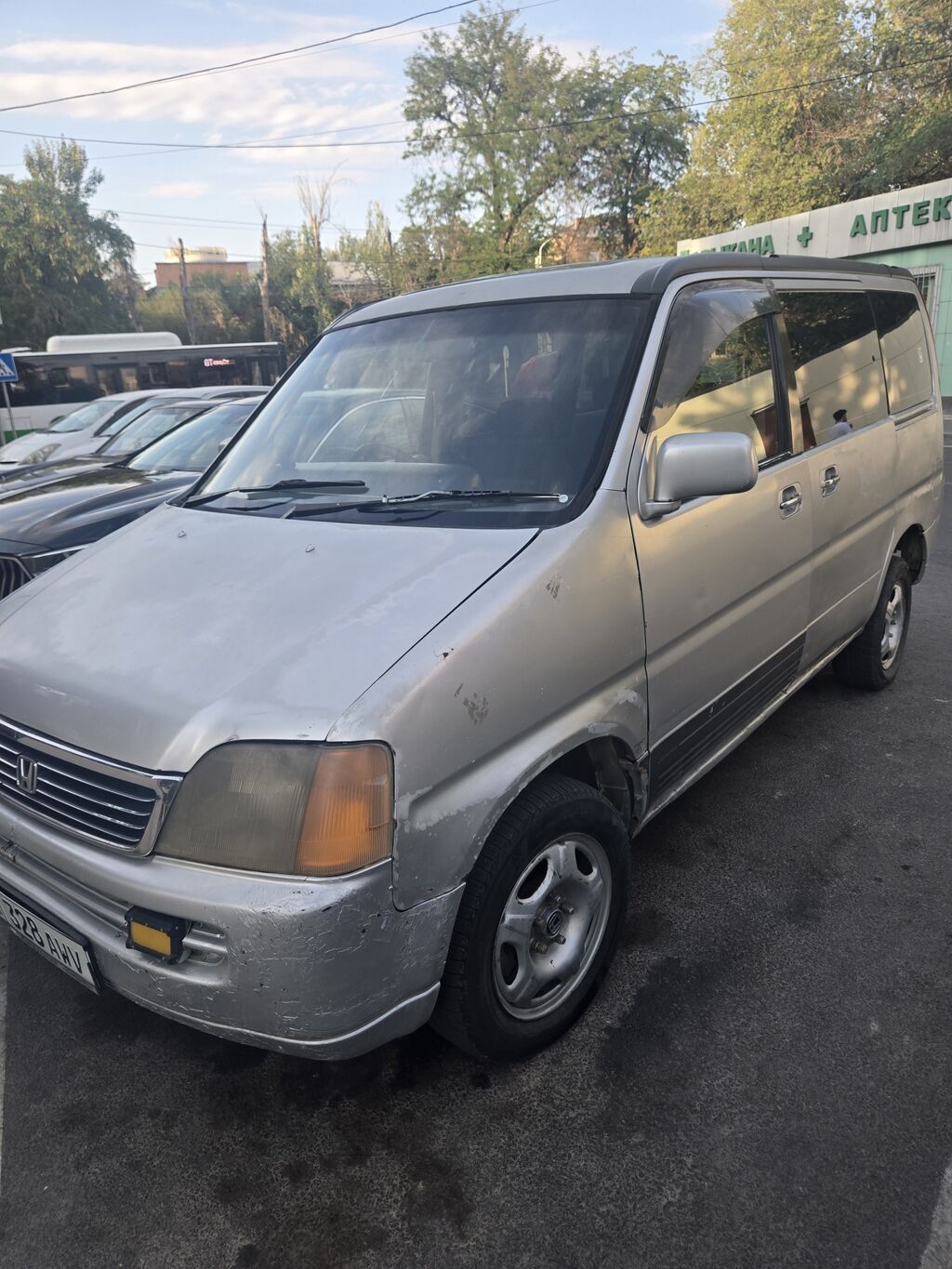 Honda Stepwgn: 1997 г., 2 л, Автомат, Бензин, Минивэн: фото 3