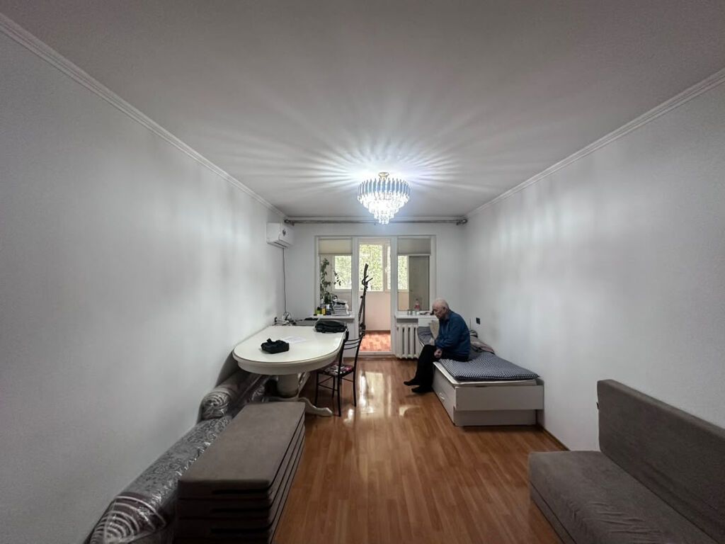 2 комнаты, 44 м², 6 мкр 104 серия, 4 этаж, Косметический ремонт: фото 2