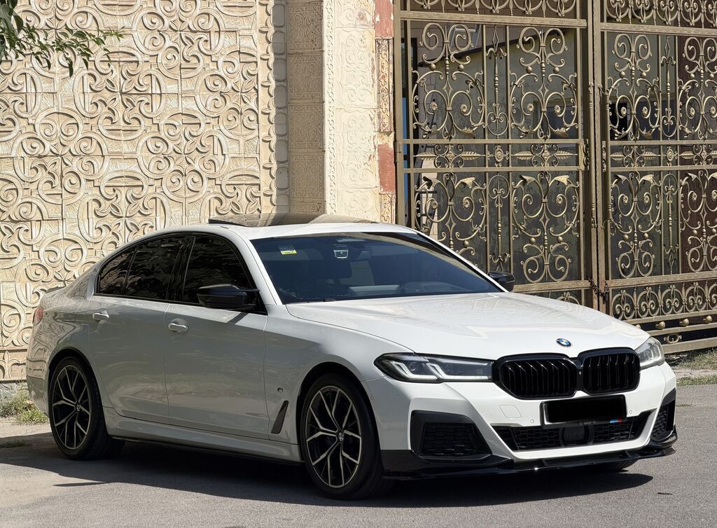 BMW 5 series: 2021 г., 2 л, Автомат, Бензин, Седан: фото 3
