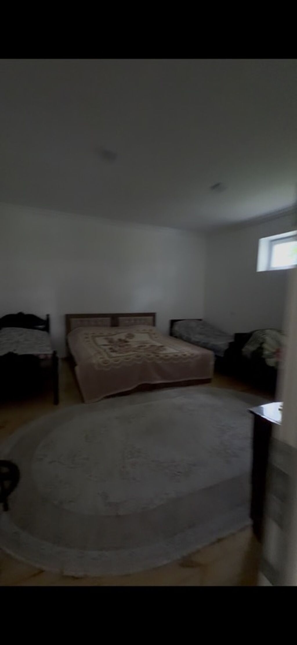 8 sot mehle 2 mertebe qaz işiq su herşey icinde 1 kuxna aşagida 2