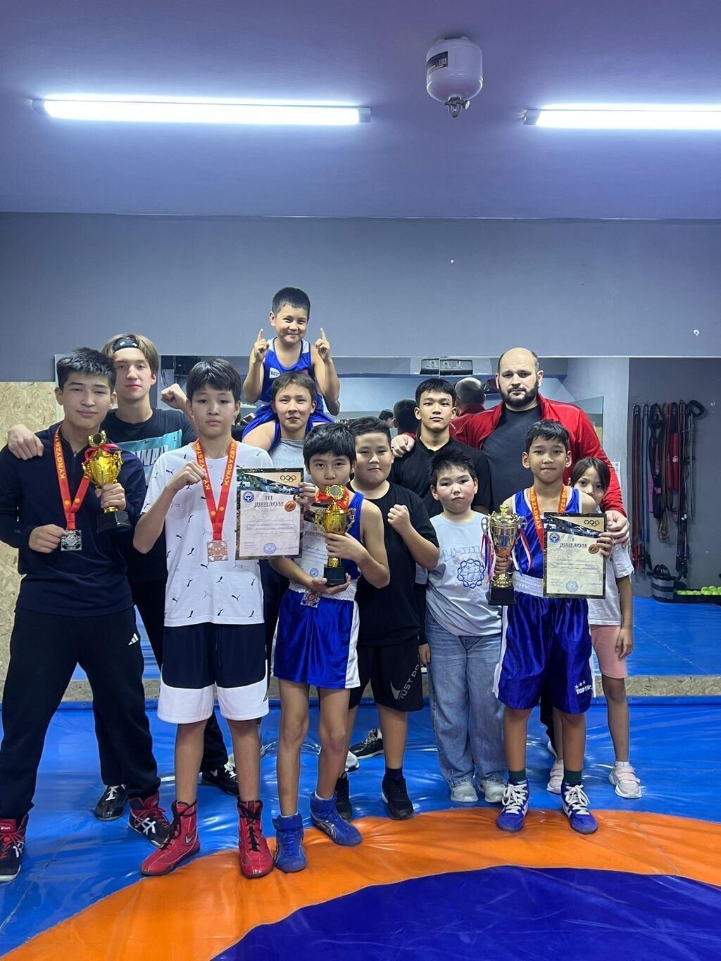 Зал Бокса "FZ Boxing" Бокс Кикбоксинг MMA (персонально) Взрослые: фото 5