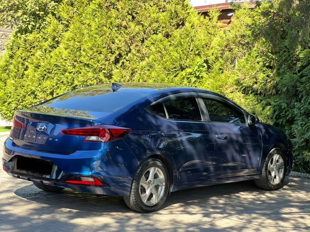 Hyundai Elantra: 2020 г., 2 л, Автомат, Бензин, Седан: фото 1