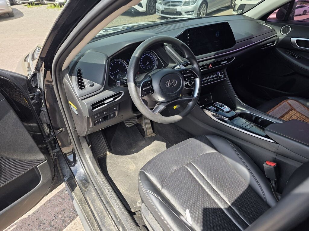 Hyundai Sonata: 2019 г., 2 л, Автомат, Газ, Седан: фото 4