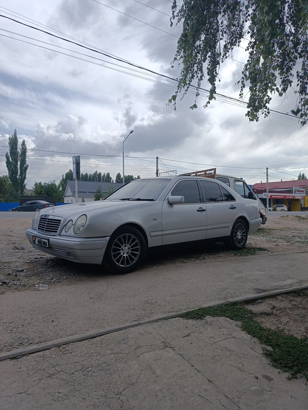 Mercedes-Benz E-Class: 1996 г., 2.3 л, Механика, Бензин, Седан: фото 7