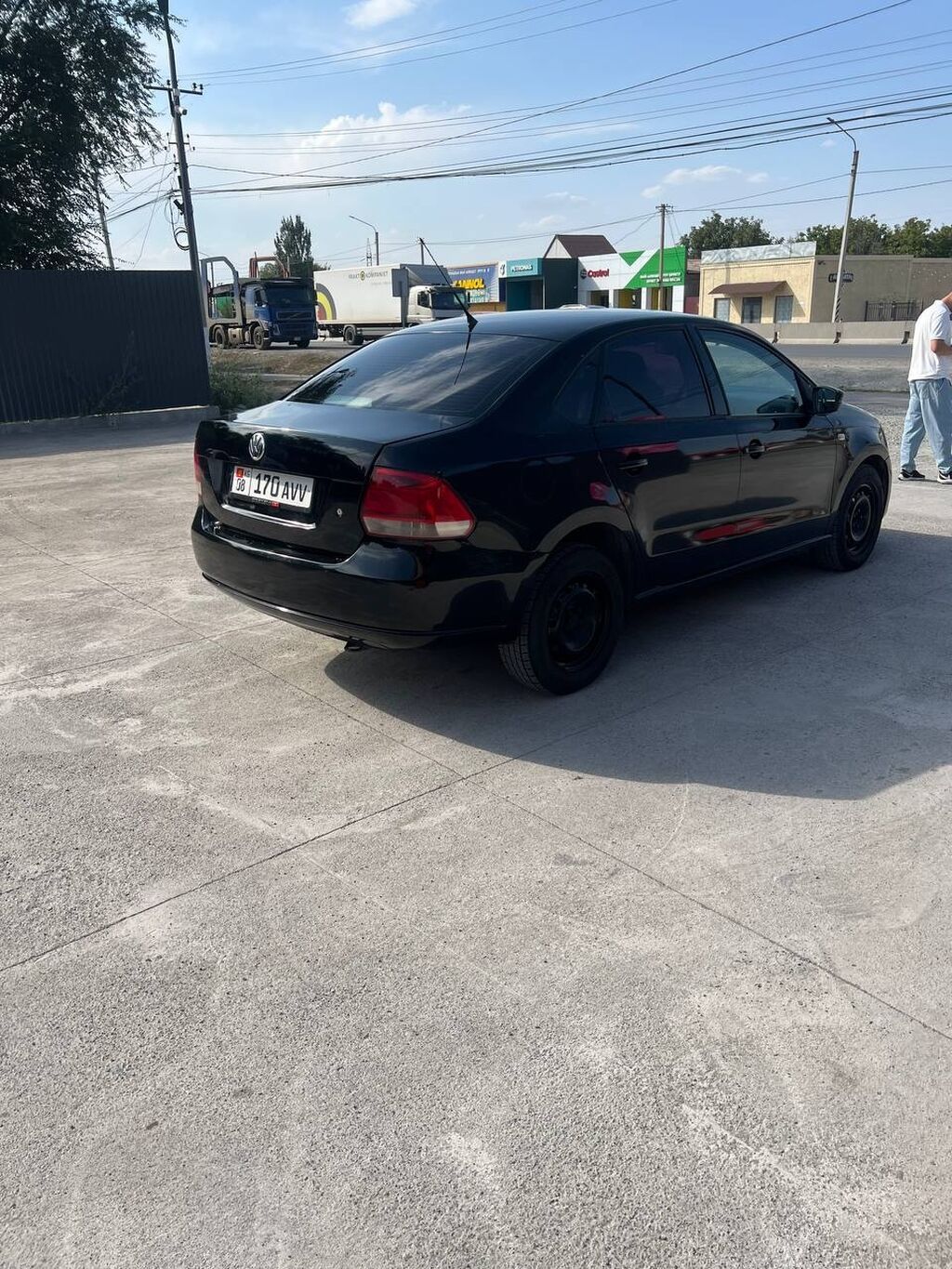 Volkswagen Polo: 2012 г., 1.6 л, Автомат, Бензин, Седан: фото 3