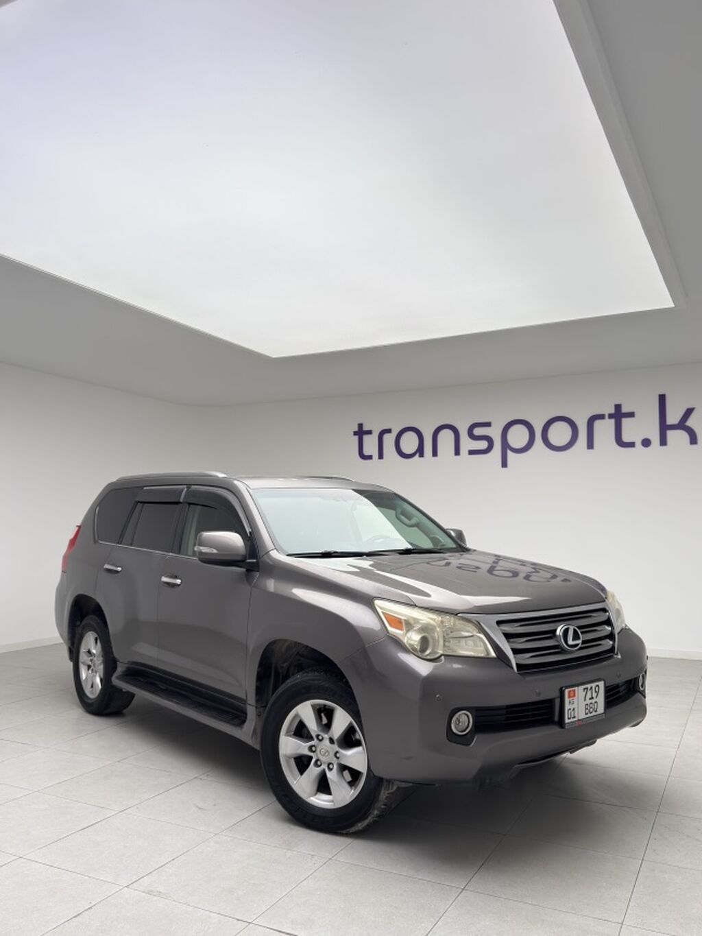 Lexus GX: 2010 г., 4.6 л, Автомат, Бензин, Внедорожник: фото 6