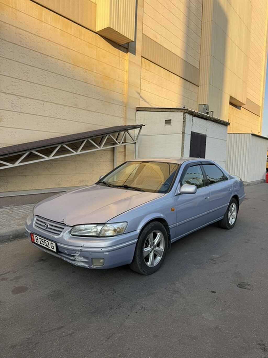 Toyota Camry: 1998 г., 3 л, Автомат, Газ, Седан: фото 4