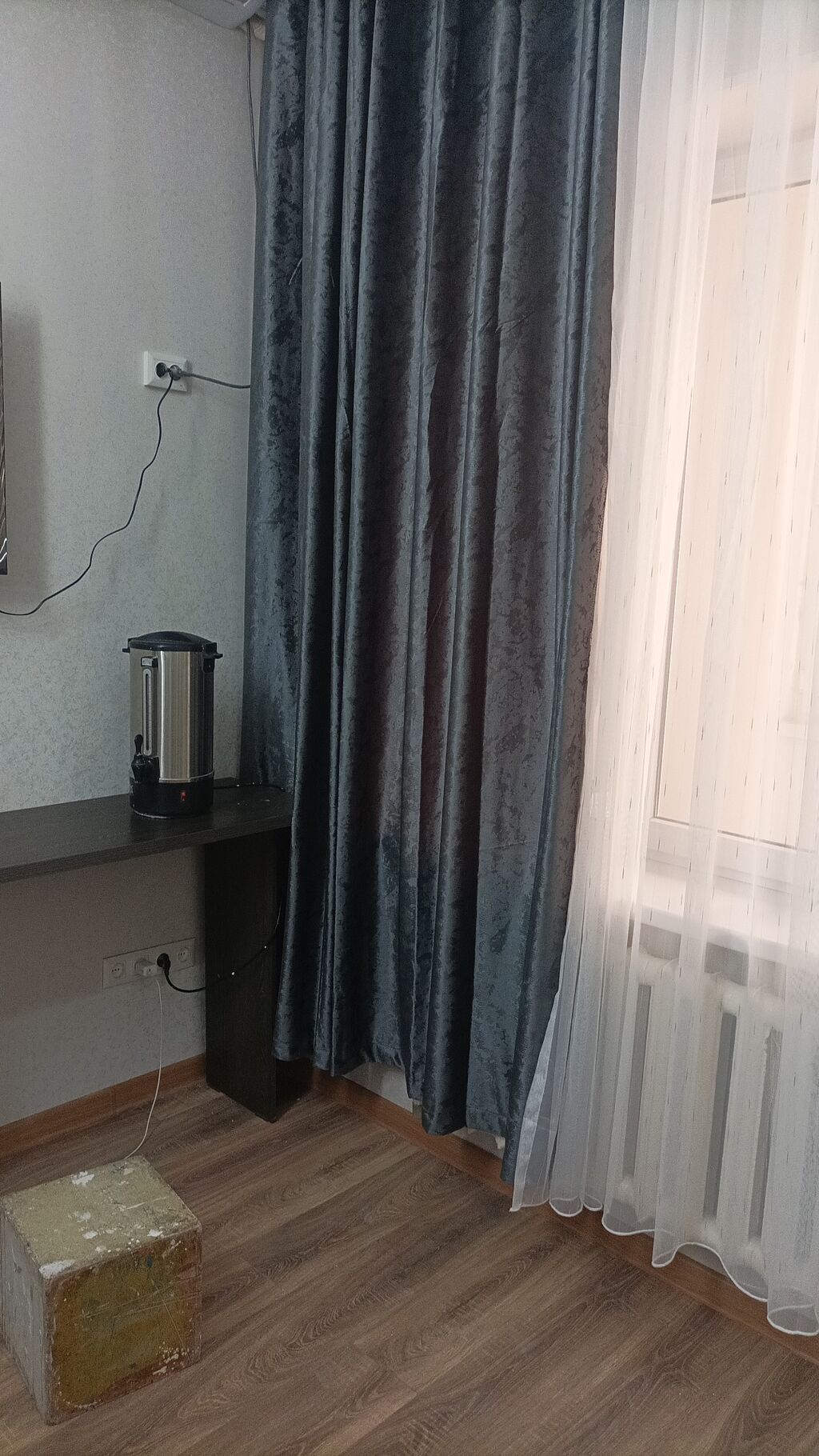 Студия с антресолью и отдельной кухней - Планировка: входная зона с: фото 6