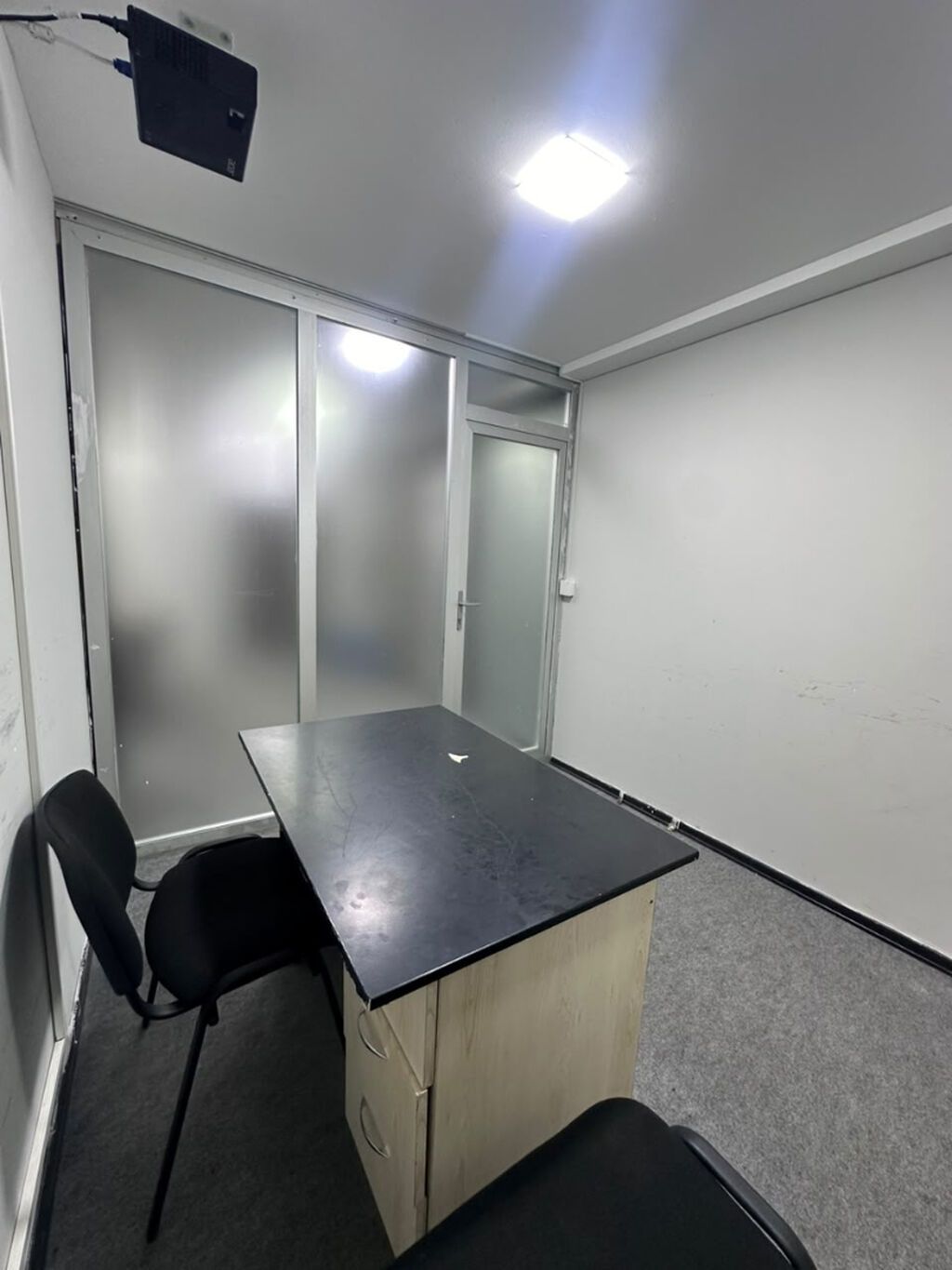 OFİS OTAĞI İCARƏYƏ VERİLİR Ünvan: Həsən Abdullayev 11. İçərişəhər