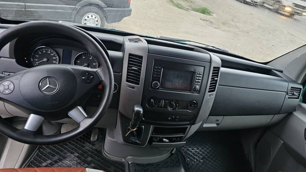 Mercedes-Benz Sprinter 316 Год выпуска 2013 Объём двигателя 2,2CDI: фото 7