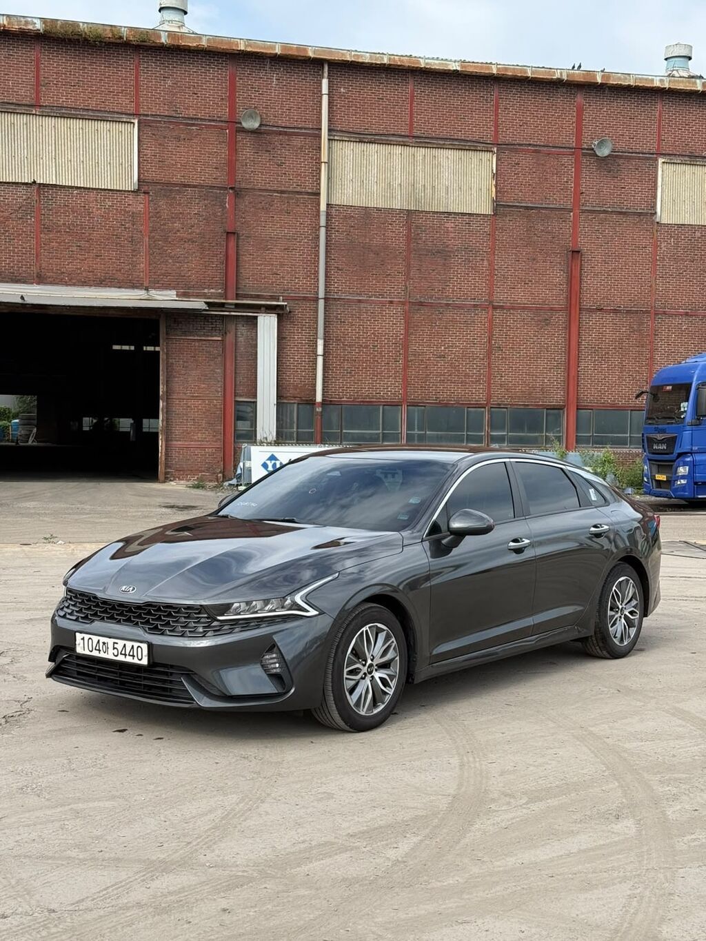 Kia K5: 2020 г., 2 л, Автомат, Гибрид, Седан: фото 2
