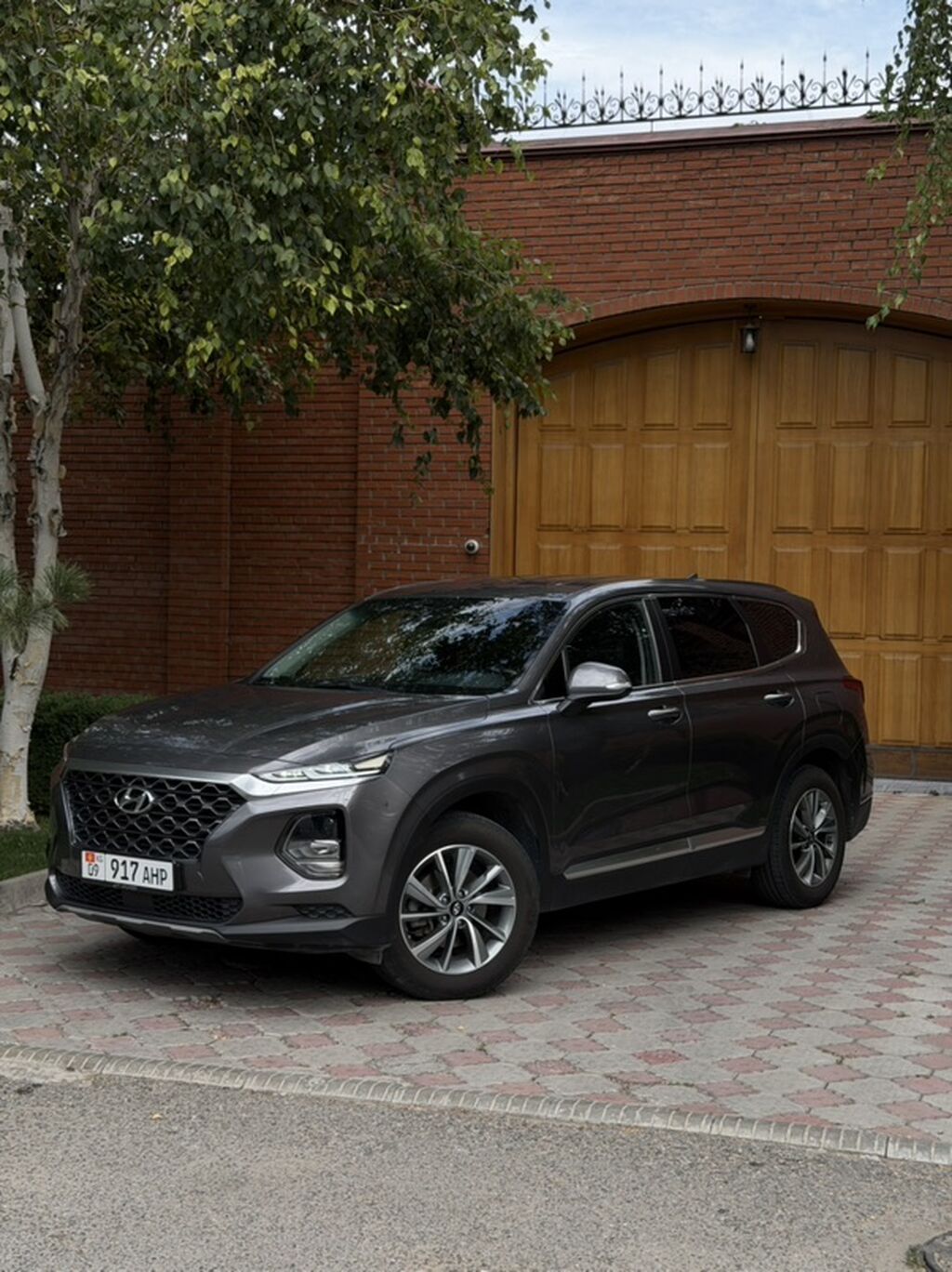 Hyundai Santa Fe: 2019 г., 2 л, Автомат, Дизель, Кроссовер: фото 2
